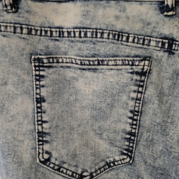 🗻🌃BROOKLYN BEST SHORTS SIZE W.44🐎🚂 - Picture 3 of 15